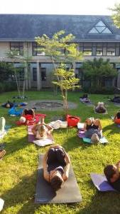Yoga jardin de l'EMBA Quimper 2019